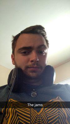 A beautiful vessel for dumb ideas (tm).
Tech lead at @DoorDash.
Instructor at Raven Fitness SF.
He/Him