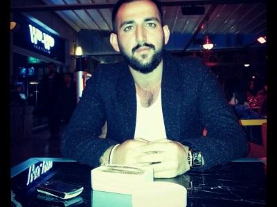 cn99corkwell's profile picture. l