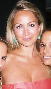 SinclairSellars's profile picture. Lawyer by day Dressmaker by night!