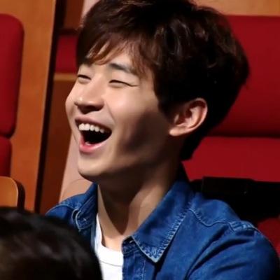 Part of Sjkingdom ❤︎ | Fanbase for our multi-talented @henrylau89 | Henry's instagram : @henryl89 ^^