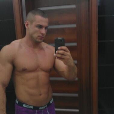 hghormone_'s profile picture.