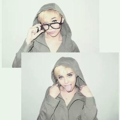 prettyoungirls's profile picture. cher and miley are my sunshine ☀Pll and food are life | saw miley on 05/23 My idols is a best | Alli Simpson follow me on 06/03