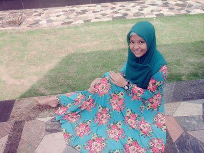 Cindy_Comate's profile picture. 