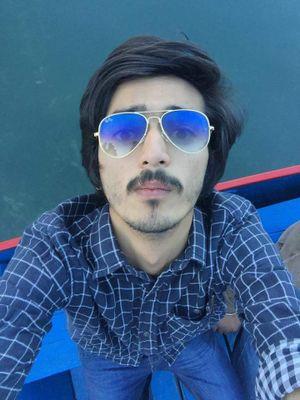 crvazeer's profile picture. 