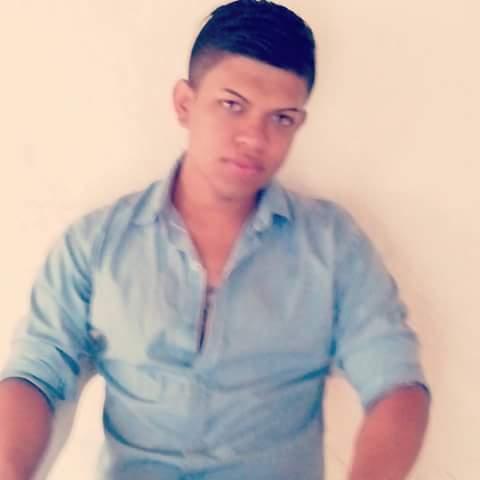 JimmySa28991023's profile picture. vivir para disfrutar .
mazatlan Sinaloa 
#21 
haciendo negocio para el futuro