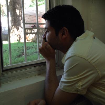 YUSUFLOLU's profile picture. Bir mum diğer bir mumu tutuşturmakla ışığından bir şey kaybetmez.