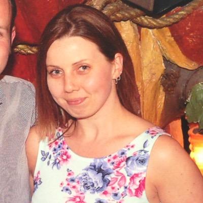 LauraHodgin's profile picture. Graphic Designer from the Midlands...