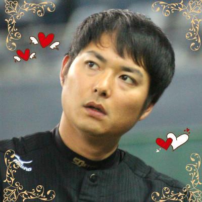 密やかにTwitterに生息してます。

元ソフトバンクホークスの攝津さん大好きなホークスファンです(*´ω｀*)
シノアリス(アリス推し)、黒ウィズなど遊んでます(*´∀`)♪

チキンですが仲良くして下さると嬉しいですヾ(*´∇`*)ﾉ