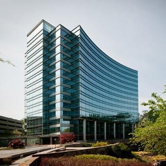 AdvantaAdvisors's profile picture. Solid tax advice you can trust from an exceptional team of tax technical advisors.