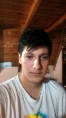 ezeklaus's profile picture. 