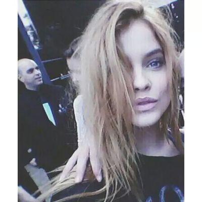 BoRPGYE's profile picture. alone.