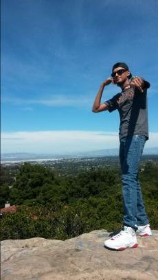 AlecBarrientos's profile picture. Thalía
Barber gang since day one #tappersandrollingpapers✂️