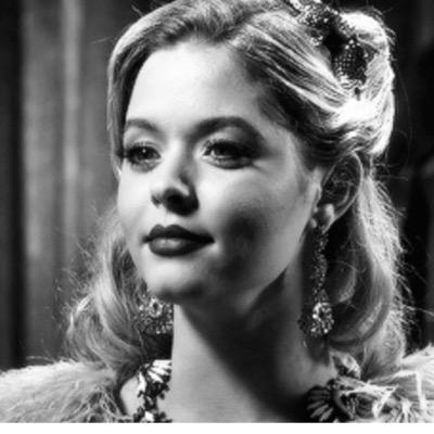 LenoxAnn's profile picture. 