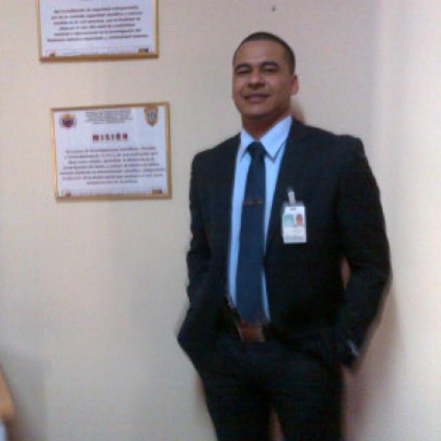 navavilchez's profile picture. 