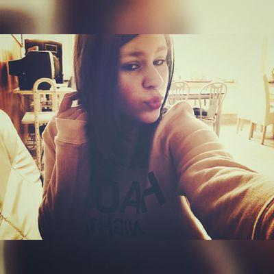 #Single !♡
Liebe Alle MeineFreunde *-*
Bi & stolz darauf ^^
Wieso Immer Alle Über Dich Reden ? Sie finden Dein Leben spannender als Ihr Eigenes! ♡
♡L♡vę ♡