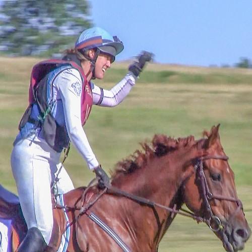 Equestrian, World Traveler, Foodie, Techie extraordinaire living life like there is no tomorrow