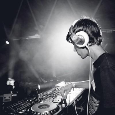 Connor • 19 • SDSU • DJ/Producer