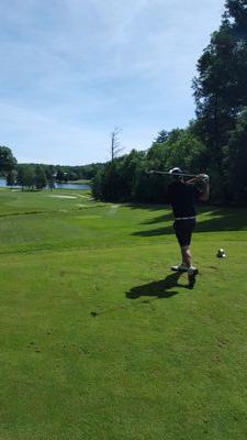 camgill11's profile picture. Steamfitter/Pipefitter/Shitty Golfer/Leaf Fan and sometimes all at once