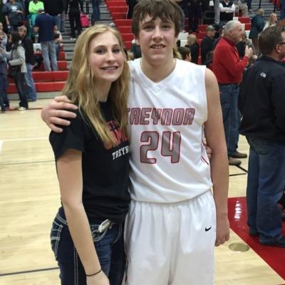 Pokerfan66Steve's profile picture. 