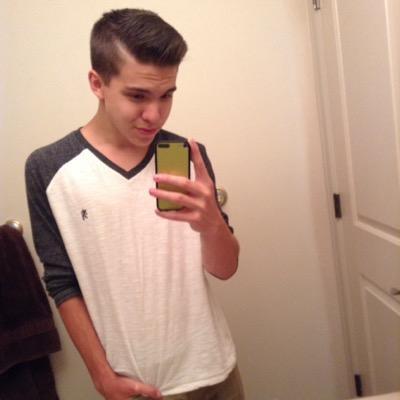 Vladbelik145's profile picture. 