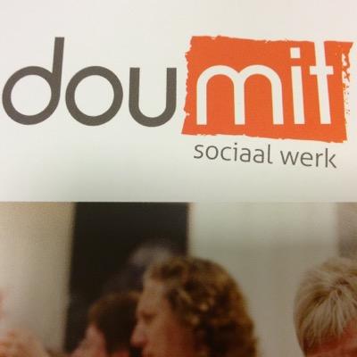 Doumit richt zich op begeleiding en maatschappelijke ondersteuning. Iedereen in de gemeente Oldambt die een duwtje in de rug nodig heeft kan bij ons aan de slag