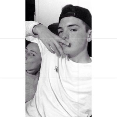 CalebHealey's profile picture. i like skateboards. HoneyBrand Co. Nike SB.