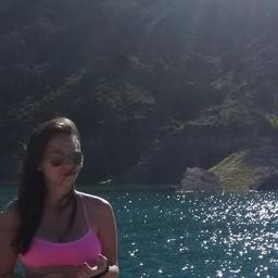 UlrichAgus's profile picture. Intento de estudiante en FCE, Enamorada del kinder bueno, el cafe y mi cama