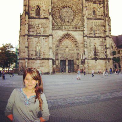 aslithy's profile picture. Übersetzerin 👩🏻‍💻Dolmetscherin 🎧 Belly Dancer 💃🏻Traveler 🛫Chocolate 🍫 Cats😻 Dogs 🐶 Sushi 🍣 Bubbly 😊Tea Connaisseur✨Luxury Travel Advisor 🗺