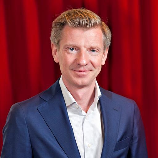 Burvall's profile picture. Kommunikationschef Catella