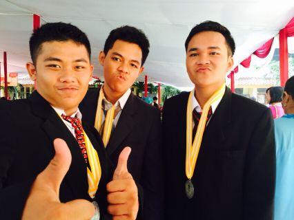 risdoong's profile picture. Path/Line : Ade Risdo