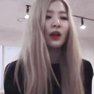 RedVelvet Seulgi of best twitter memberplay szatt 「940210 - 2xxxxxx」This acc is not real Seulgi, don't follow me plz.