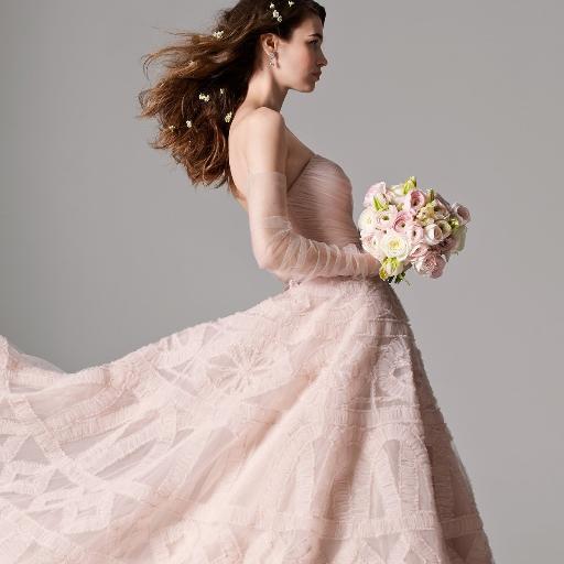 Felichia Bridal -  Toronto's Modern & Chic Bridal Boutique