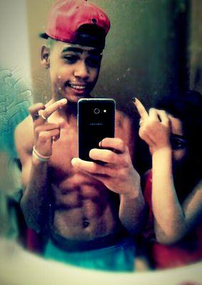 DDancy22's profile picture. 