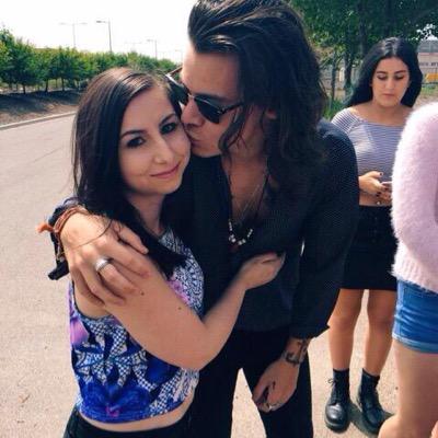 alohastylexss's profile picture. This isn't the last of one direction. 0/5