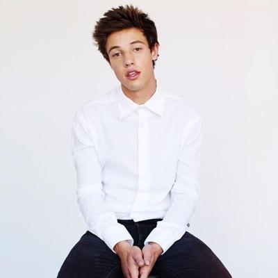 follow my bae mahagrier...
