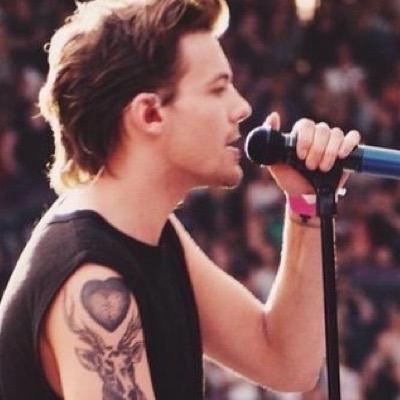 RachelSmyt92610's profile picture. por favor mete esse pe na minha boka