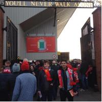 Huz (@huzazam) 's Twitter Profile