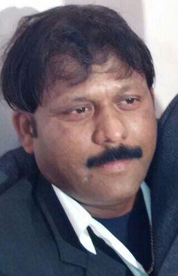 i am self employed graduate from delhi universty and deploma in electronics from SSE govt undertaking i have 3 child