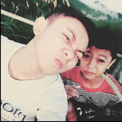 |The world was wide guys| !! not like taro leaves ,life started from a dream ,|| warning| ! Life is just a minute B-) ! || school at ° VHS KMP |class XI MIA3
