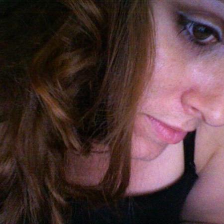 KimberlyRoxx1's profile picture. Everyday I smile and act like nothing’s wrong. It’s called putting everything aside and simply being strong.