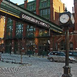 Home to many of Toronto's hottest boutiques, cafes, shops, art galleries, venues and restaurants, The Distillery District is the place to see and be seen.