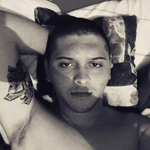 panna994's profile picture. pa.. sad..