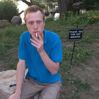 JosephSelles's profile picture. I don't know where I'm going, but I'm on my way.
Team #joeneedsbreadsticks ✈