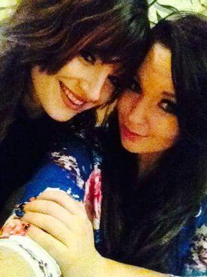 francescashoul's profile picture. 