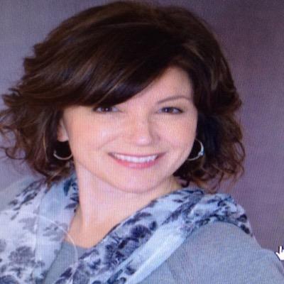 MinneyJulie's profile picture. Wife and mother of 6 awesome kids!! Owner of a professional organizing company.