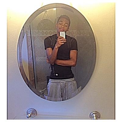 _LennyM's profile picture. Basketbal is life anything else is an interruption.