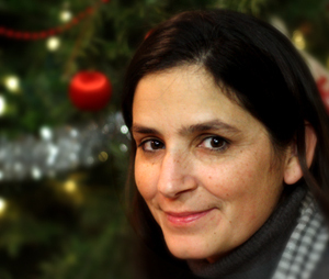 Mom, wife who loves her DSLR! I love talking about gear, photography always pushing to learn more!