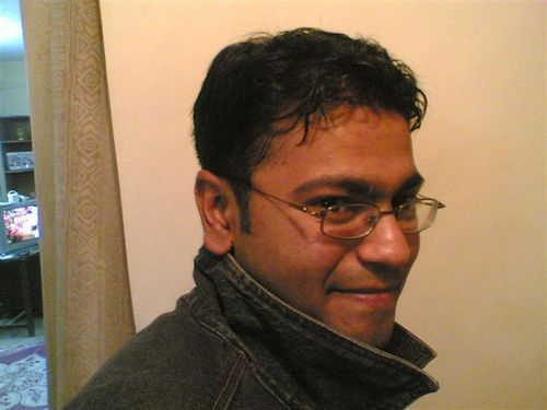 Avid reader, FMS Delhi Grad, Finance professional, e-commerce enthusiast, likes outdoor sports