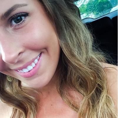 chels_mn's profile picture. 