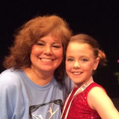 I am a single mom of a beautiful 9 year old daughter. She means the world to me. We live in Florence, Alabama and love it!!!!! We are BAMA fans.